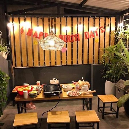 The Autumn Homestel Hanoi Esterno foto