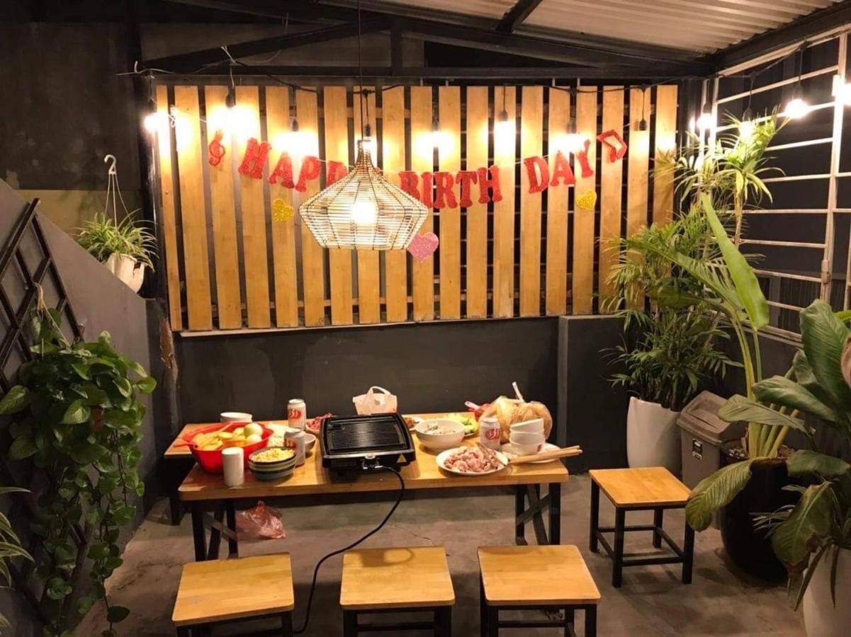 The Autumn Homestel Hanoi Esterno foto