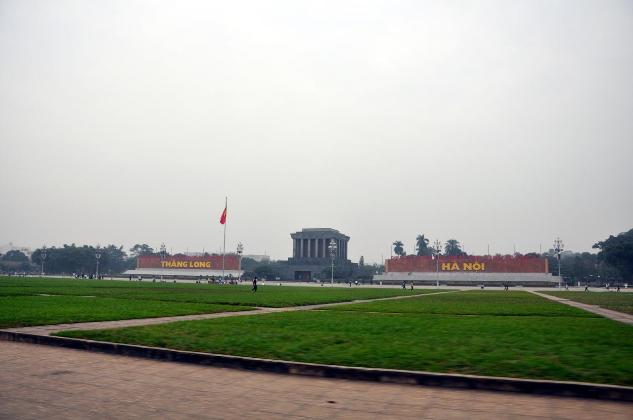 The Autumn Homestel Hanoi Esterno foto